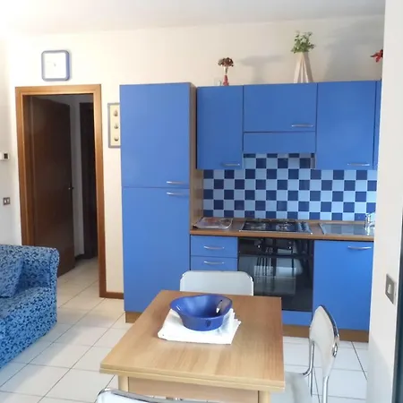 Daire Bilocale Mentana 21 *