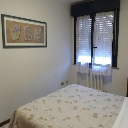 Apartment Bilocale Mentana 21 Parma